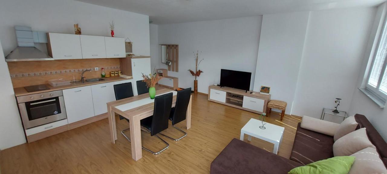 Apartmani Miki オフリド エクステリア 写真